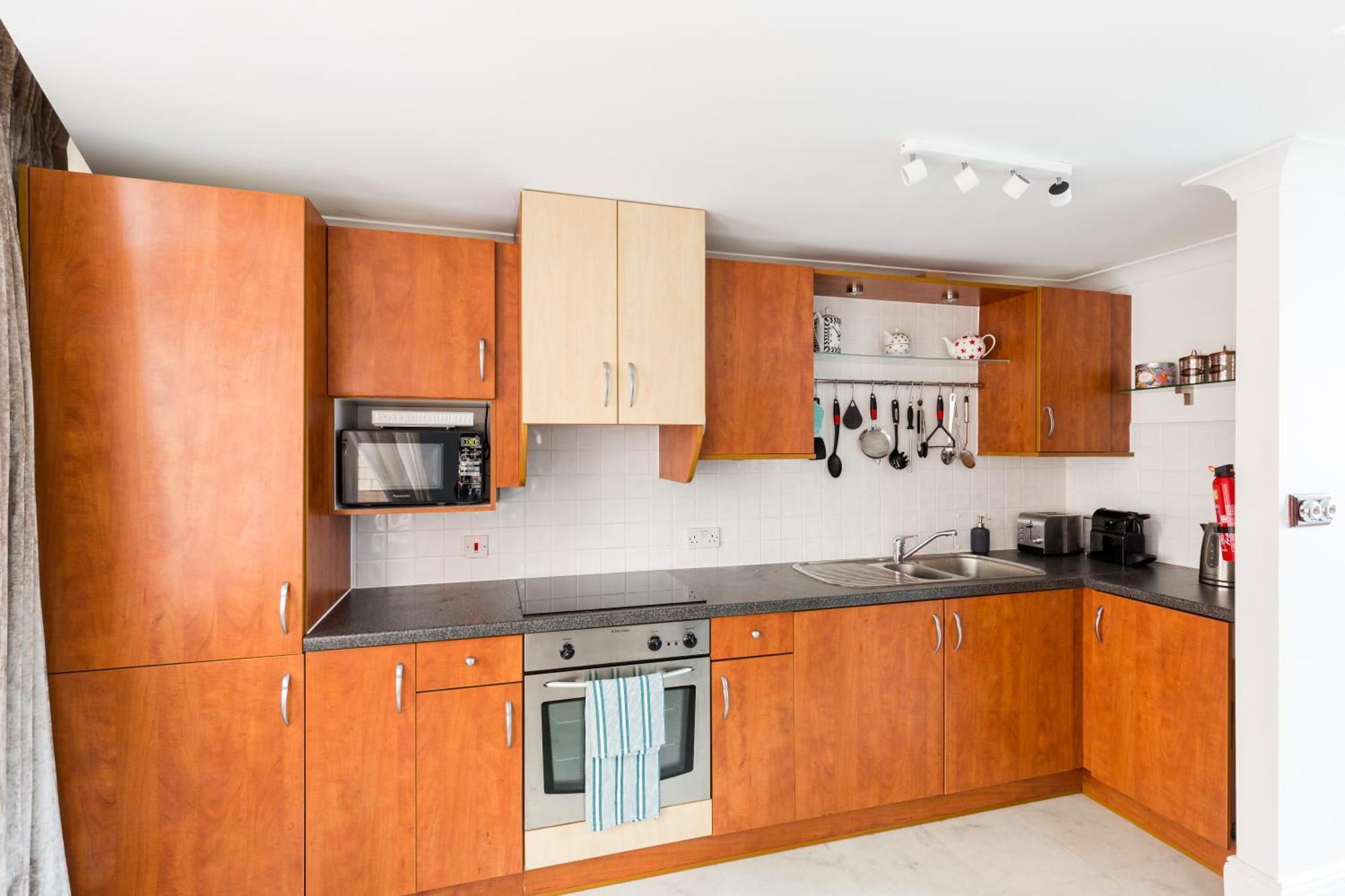 Apartment Centre - New Street *