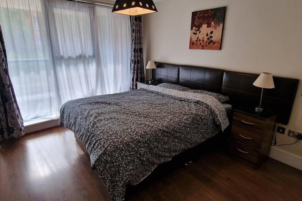 Apartment 2 Bedroom Centre