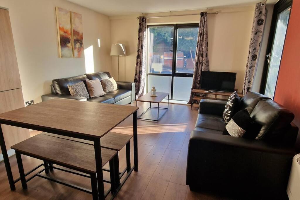 2 Bedroom Centre Apartment