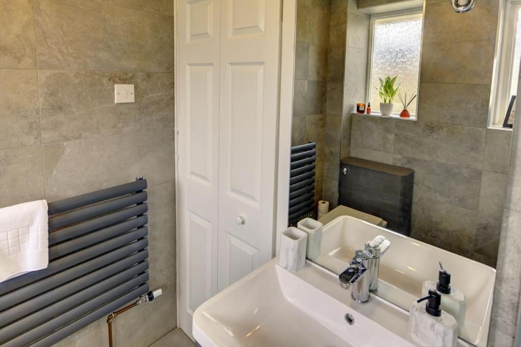 Retreat Close To The N.e.c. Airport World * Birmingham