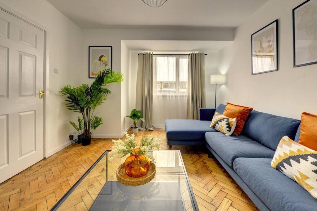 Retreat Close To The N.e.c. Airport World Holiday home Birmingham