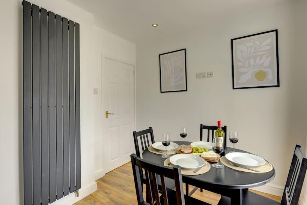 Holiday home Retreat Close To The N.e.c. Airport World