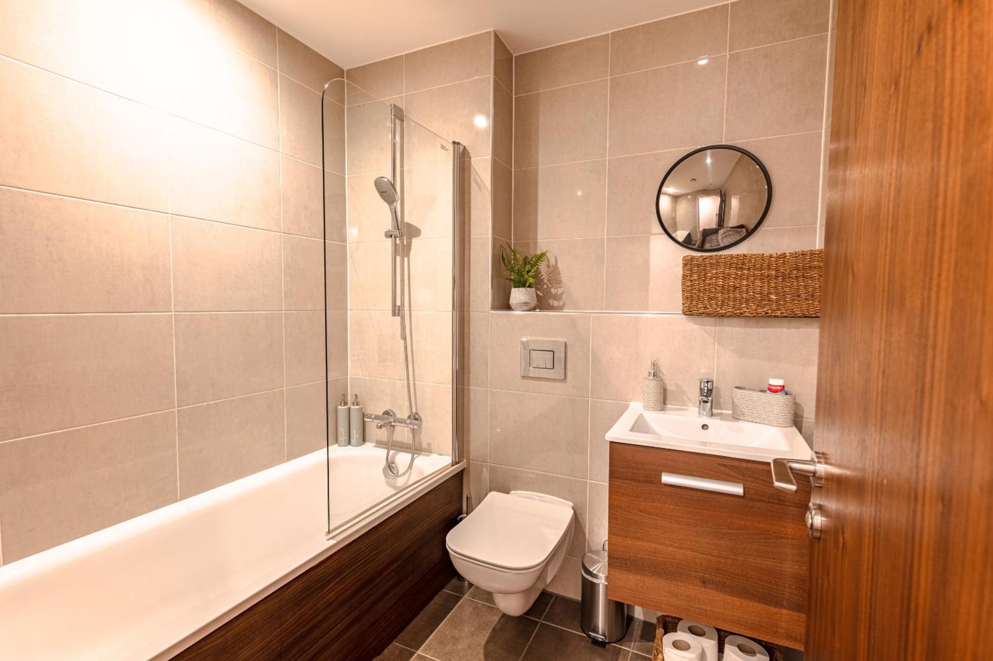 Metropolitan House, 1 Hagley Road Apartment