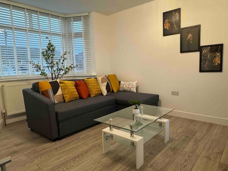 The Ideal Spacious Apartment Birmingham
