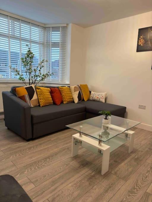 Apartment The Ideal Spacious Birmingham