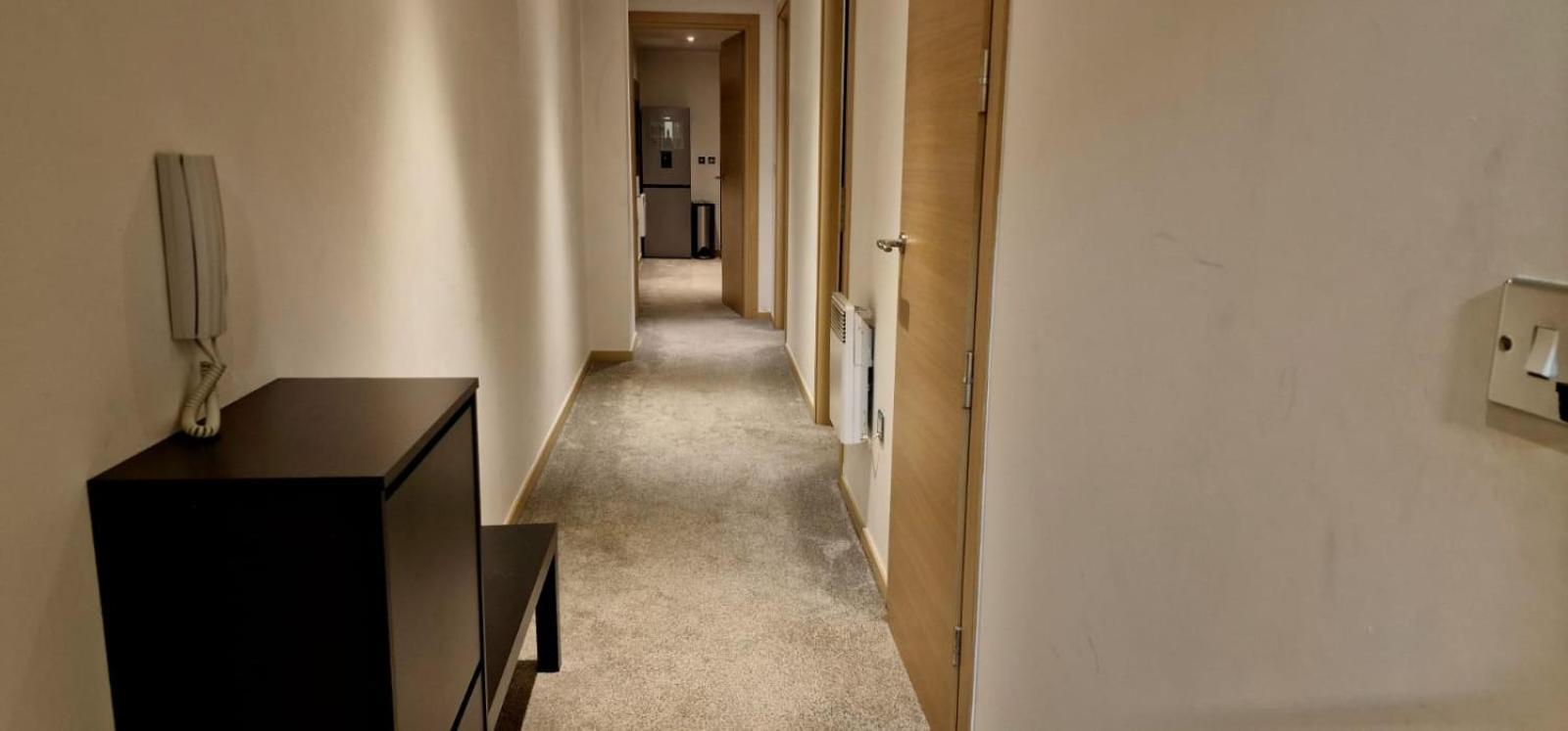 Apartment Spacious Floor 2 Bedroom In St Pauls Square