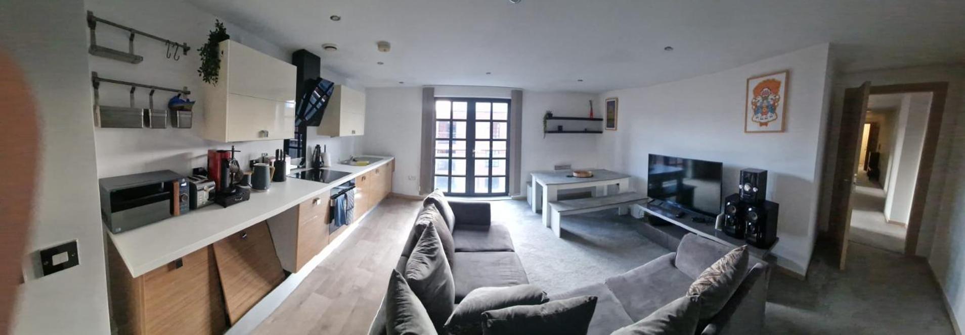 Spacious Floor 2 Bedroom In St Pauls Square * Birmingham