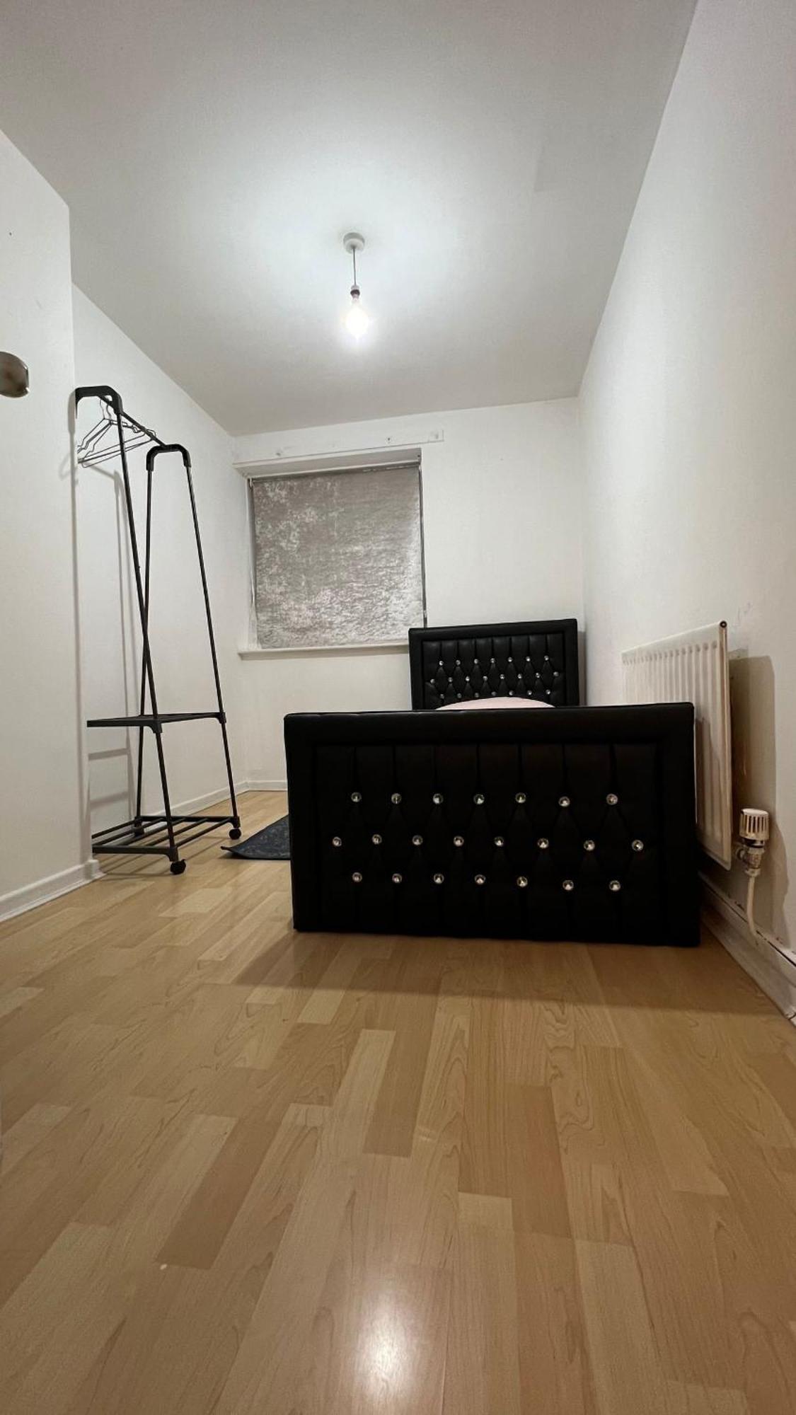 Homestay Downtown Delight *