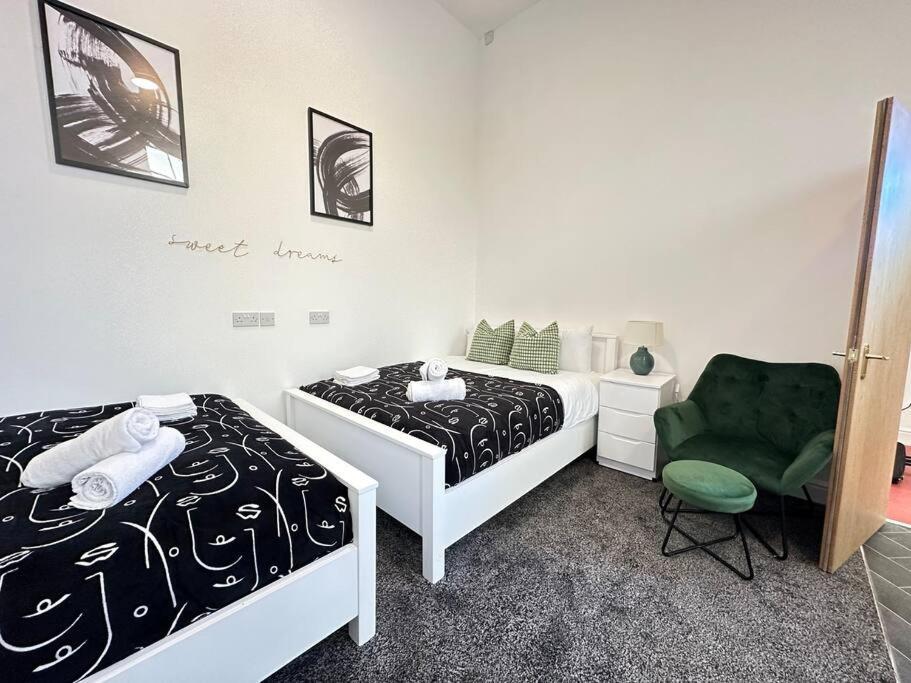 Apartment Downtown Dudley Chic - Near Sights Birmingham