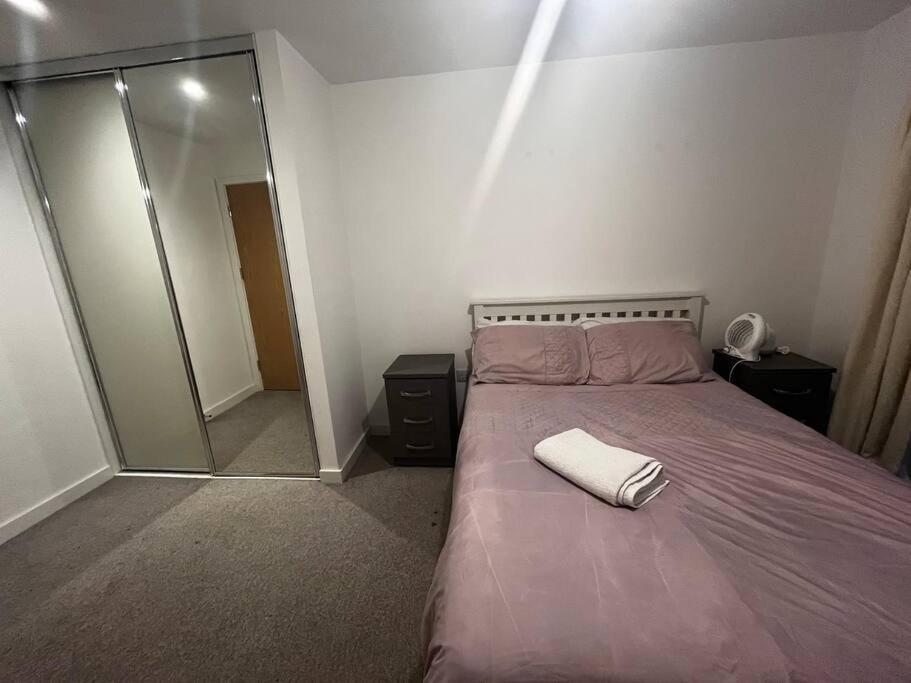 Stylish Centre 1bd 0.6m Train Sta *