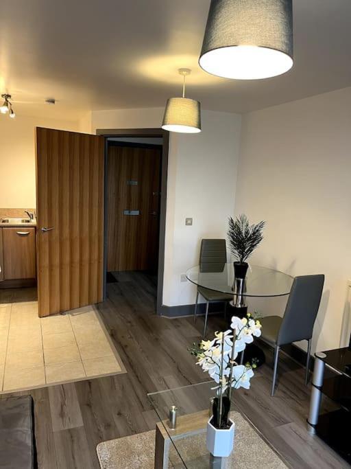 Apartment Beautiful 1 Bed Centre Birmingham! Awesome Location! *