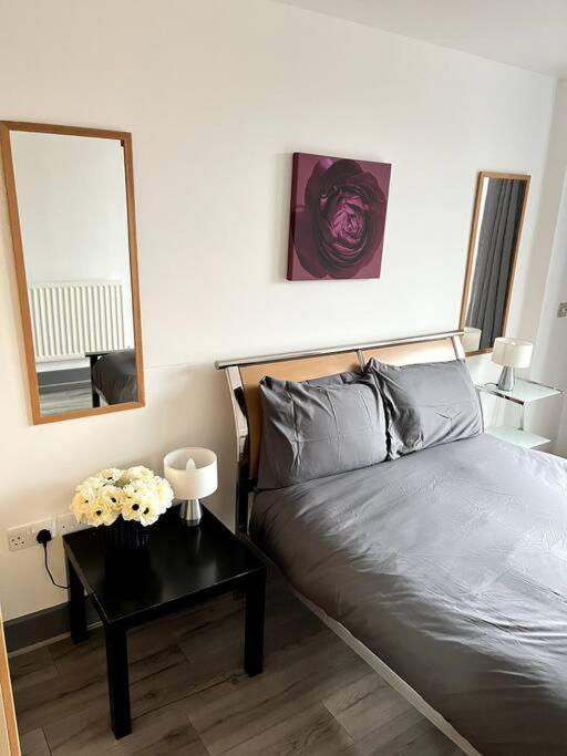 Apartment Beautiful 1 Bed Centre Birmingham! Awesome Location! *