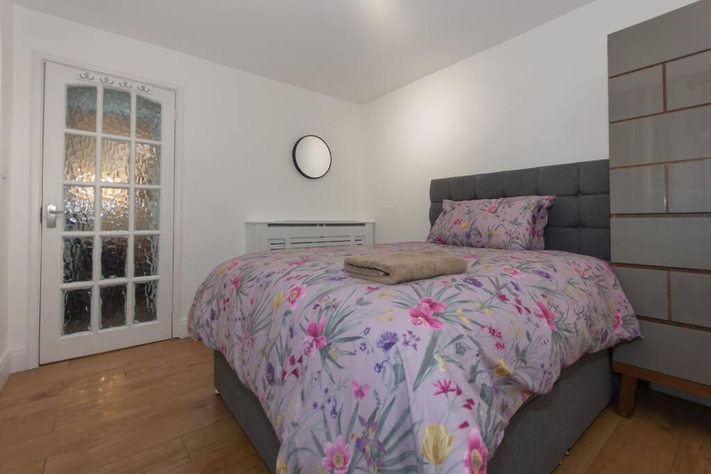 Brumstay Uk 5-bed House Ideal For Long-term * Birmingham