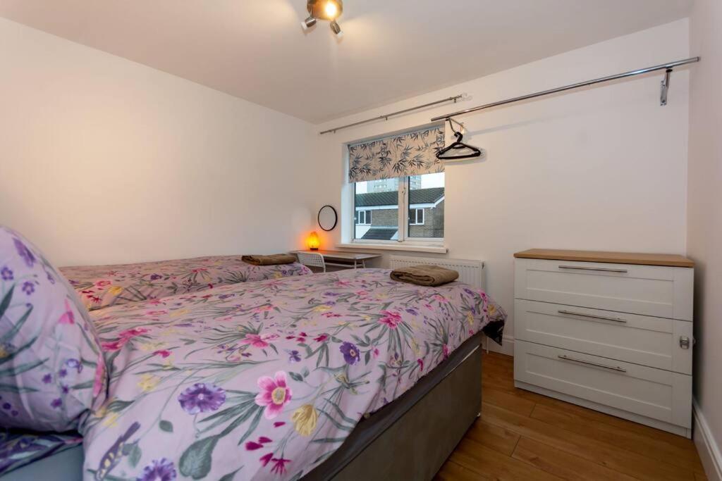 Brumstay Uk 5-bed House Ideal For Long-term * Birmingham