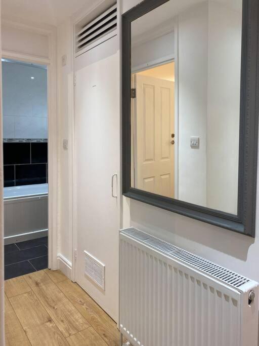 Brumstay Uk 5-bed House Ideal For Long-term *