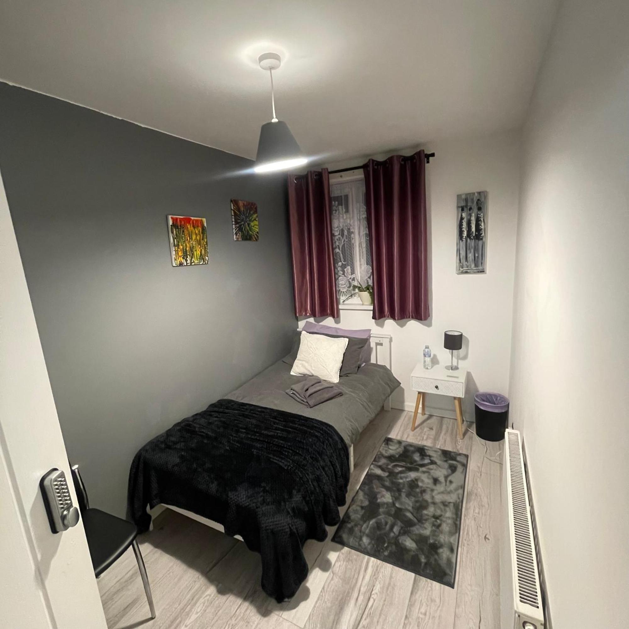 Bree And Geesi Homestay Birmingham