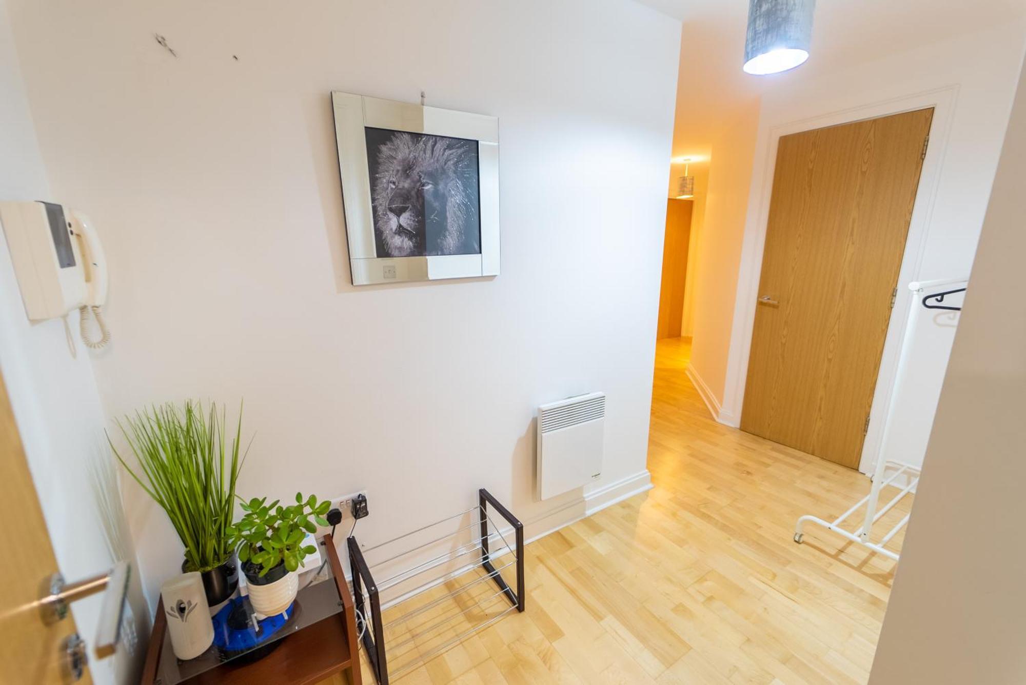 Superb 1 Bedroom Serviced In Centre