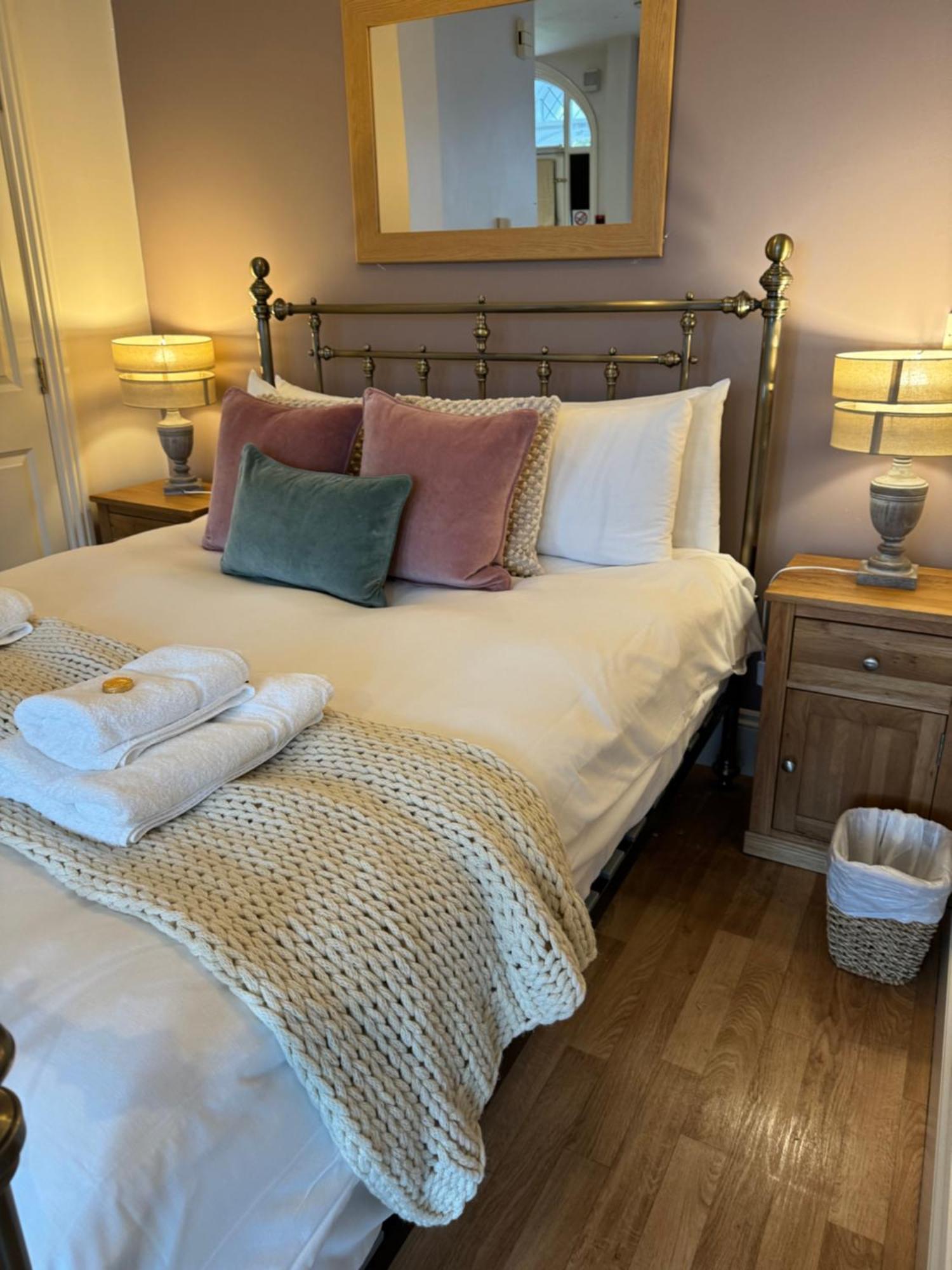 The Emerald Suite, * Birmingham