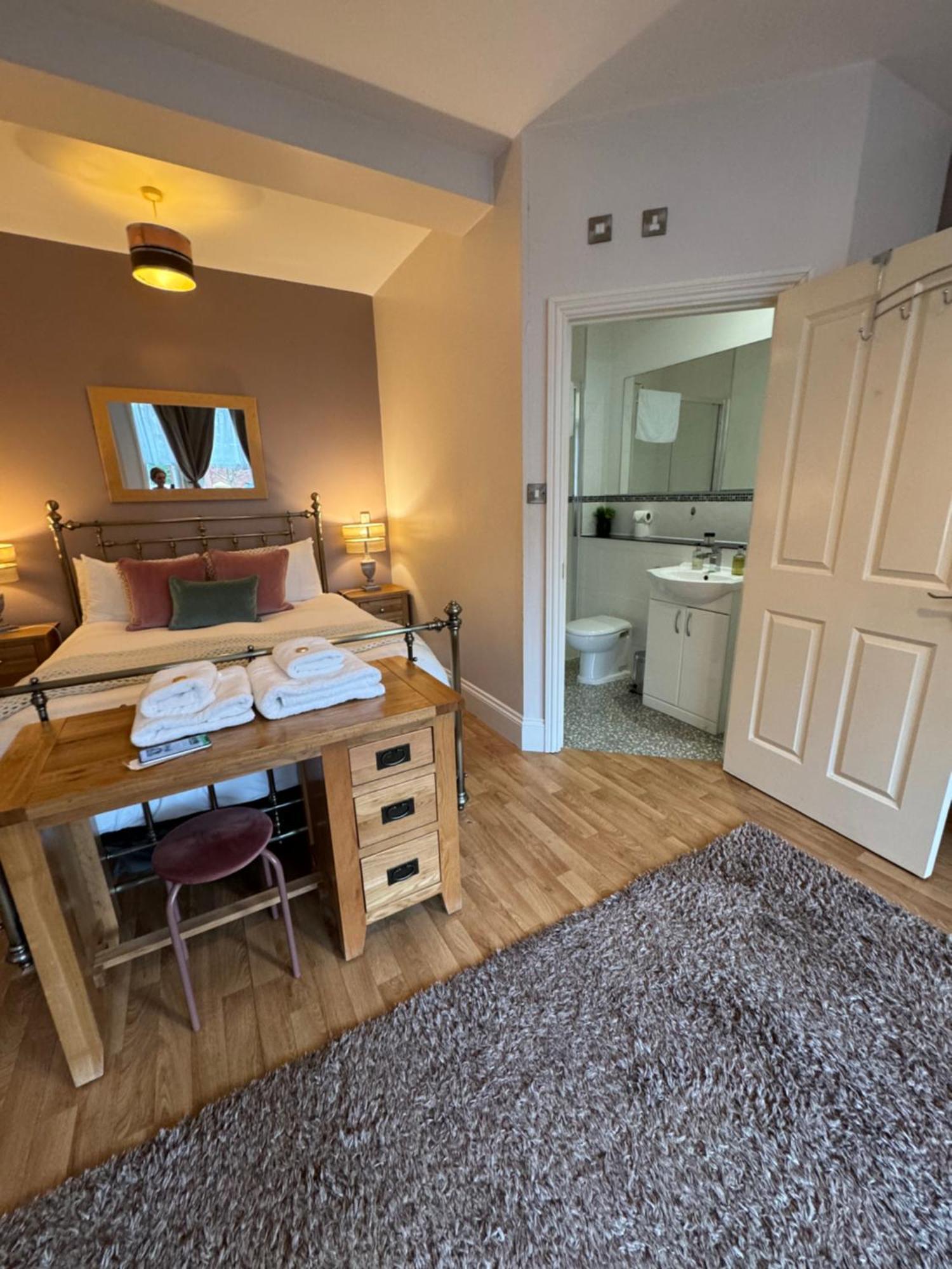 The Emerald Suite, Birmingham