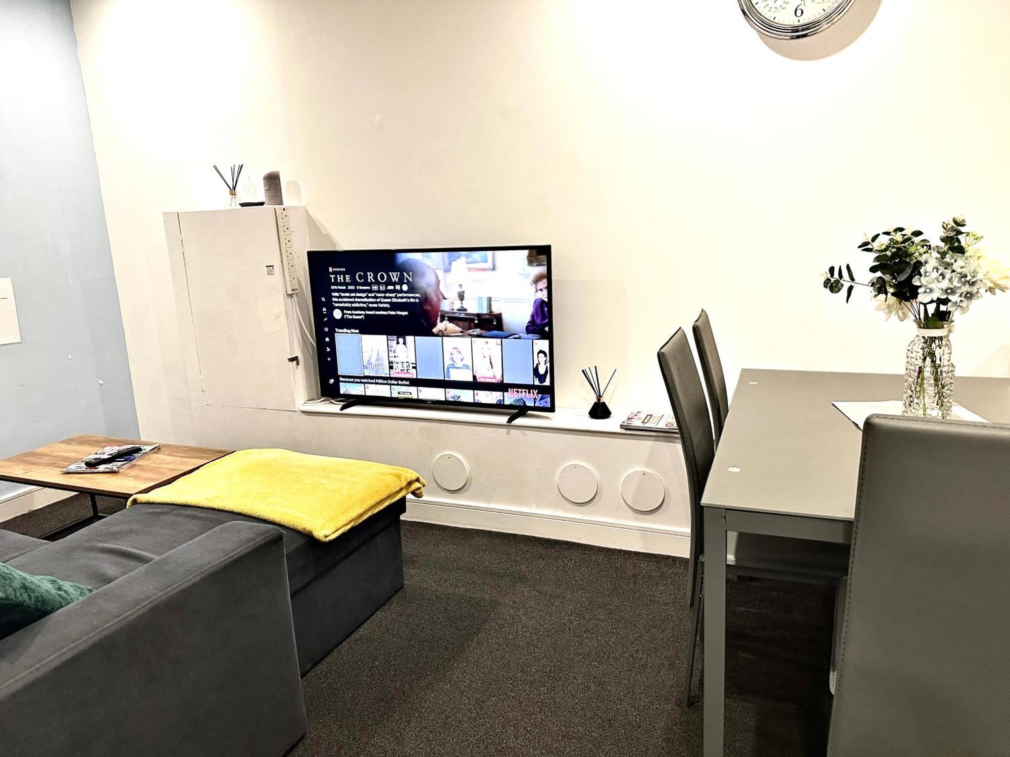 Brindley Place - Utilita Arena, Sea Life Centre, Legoland! Free Wifi! Apartment