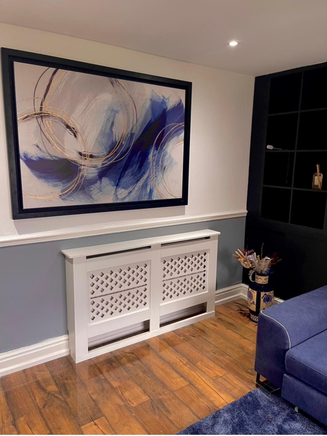 Apartment Luxury 3 Bedroom House -private Parking, Sleeps 6, & Featuring En-suite Master Bedroom