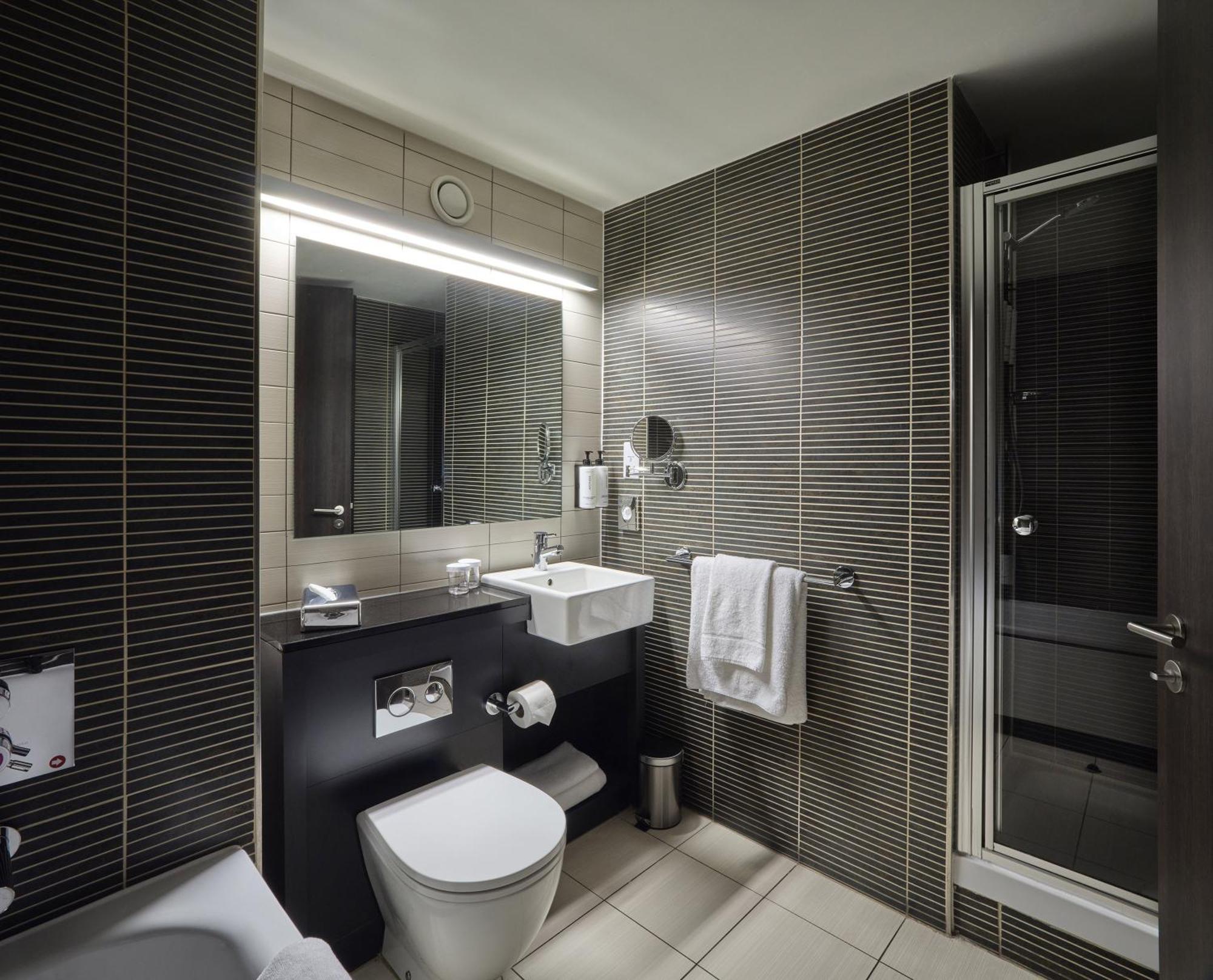 Crowne Plaza By Ihg 4*