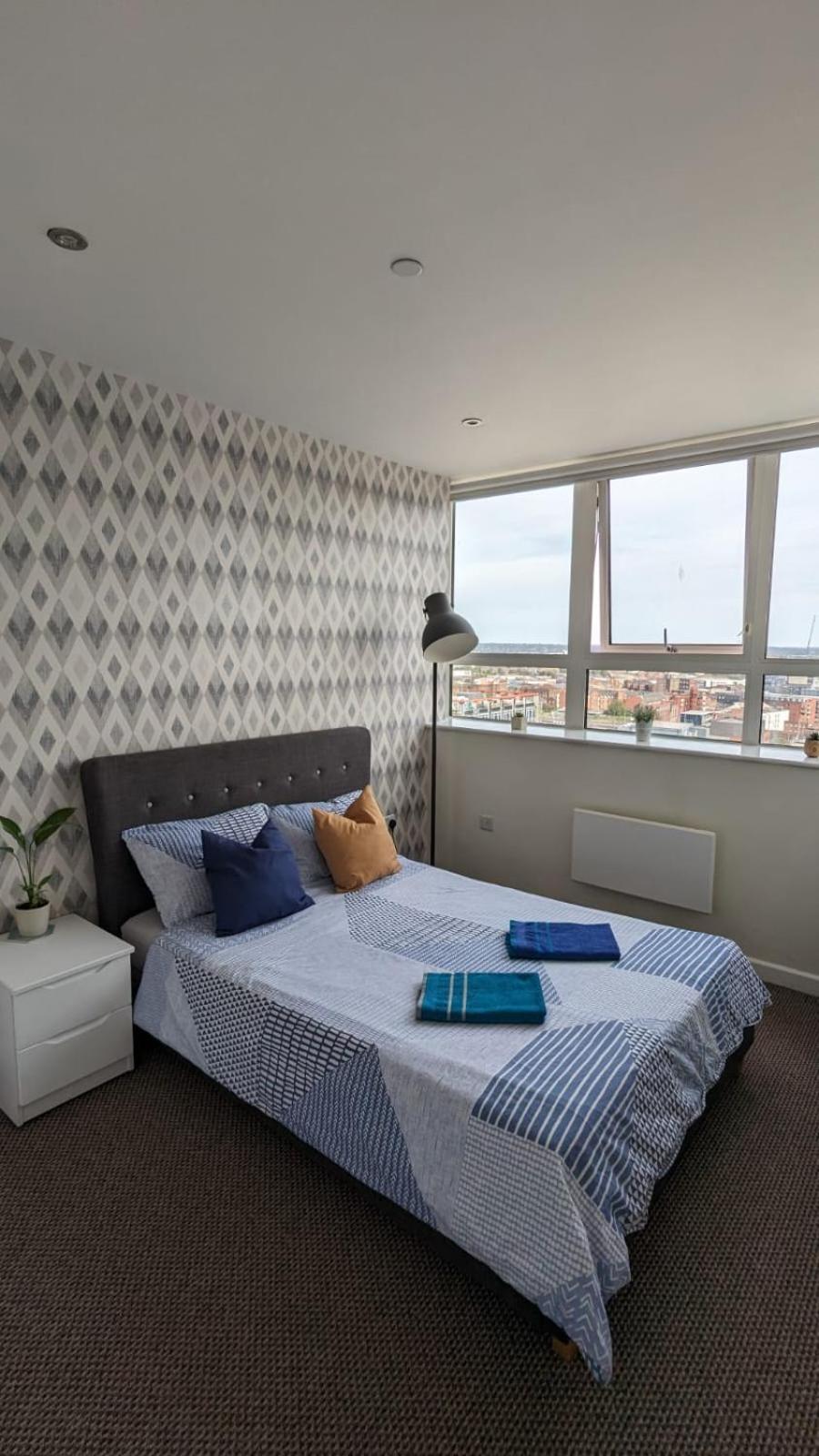 1 Bedroom Centre Apartment Birmingham