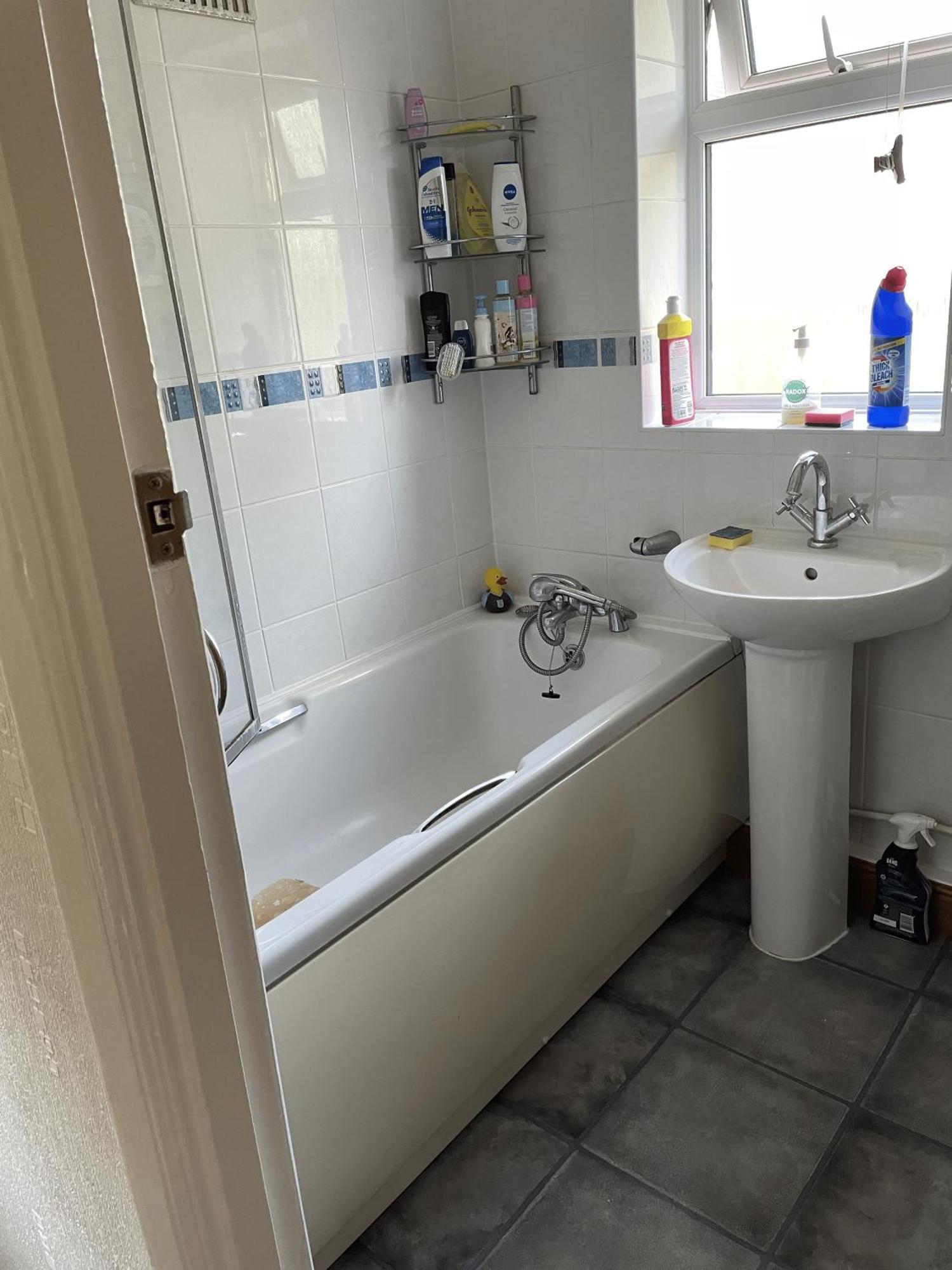 Dinizia, 2 Bedrooms, Sleeps 5 Holiday home Birmingham