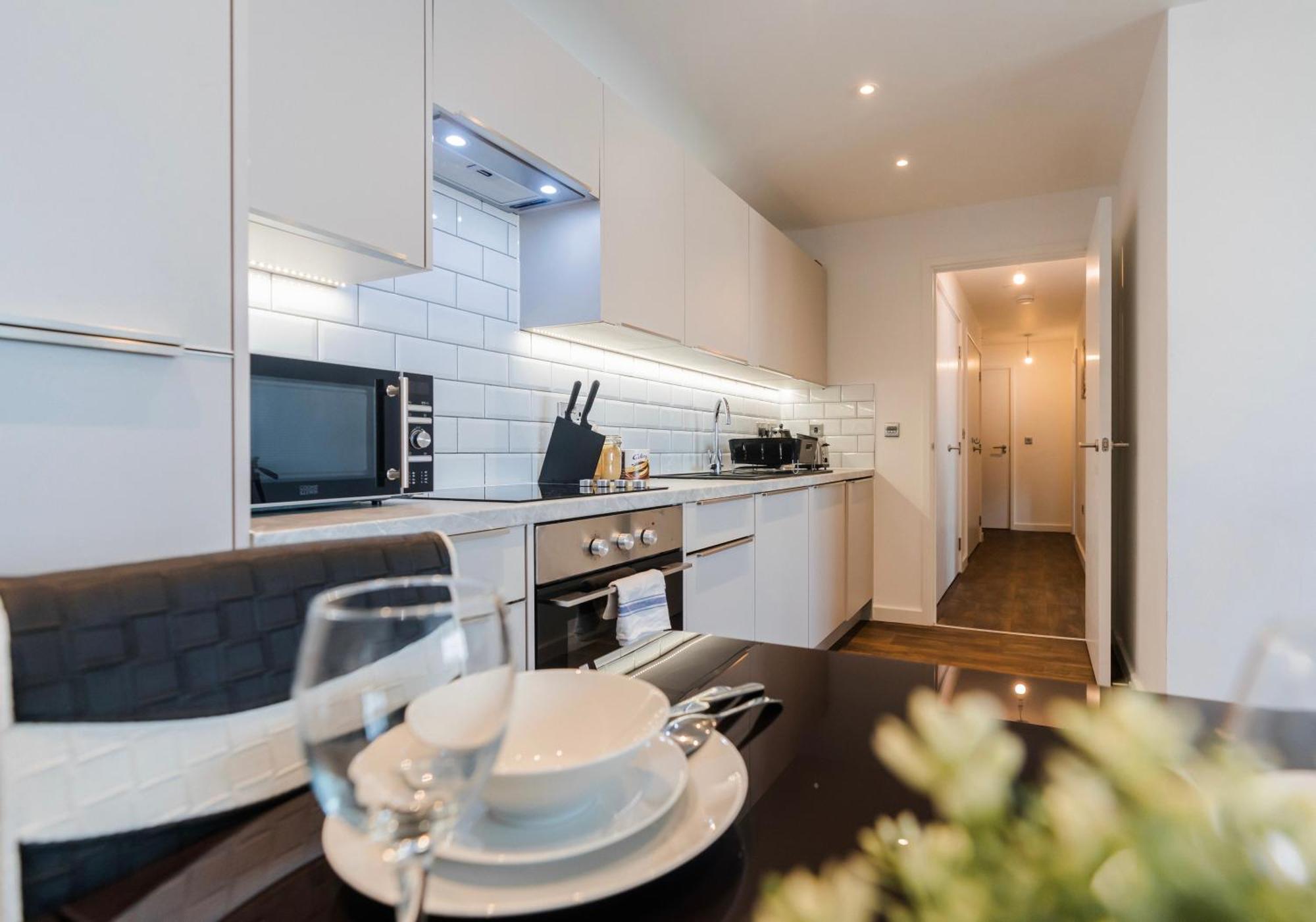 Apartment Contemporary 2 Bedroom - Centre - Digbeth Bullring