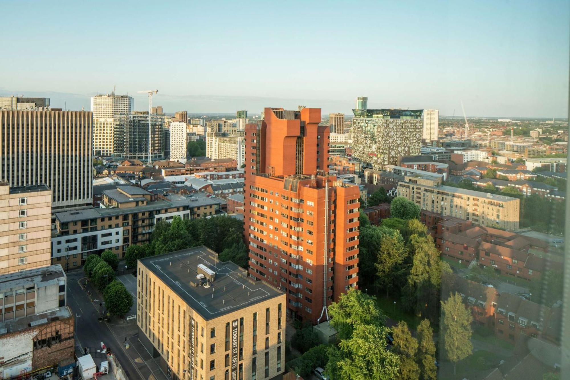 Hampton By Hilton Broad Street 3*
