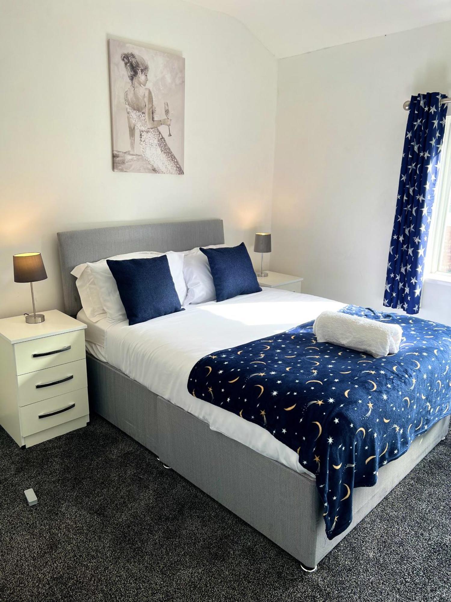 4 Brh For Large Group Holiday home *