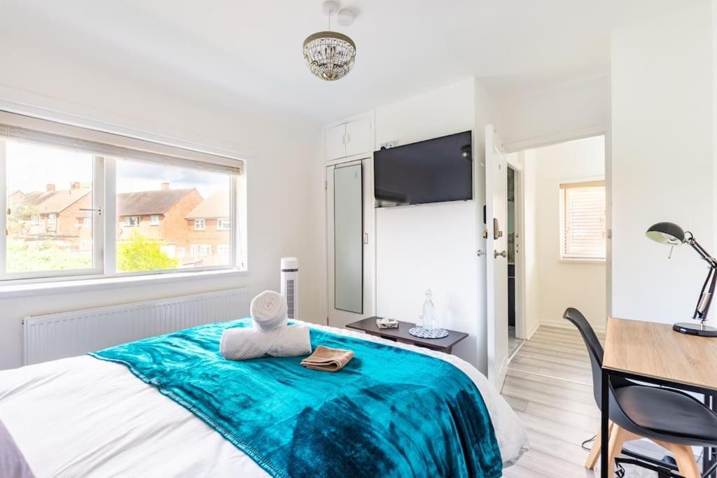 Guest house Great Barr Near Junction 7 M6 *