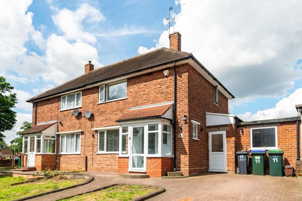 Great Barr Near Junction 7 M6 Guest house Birmingham