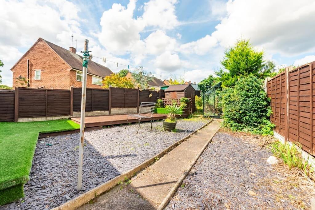 Guest house Great Barr Near Junction 7 M6 Birmingham