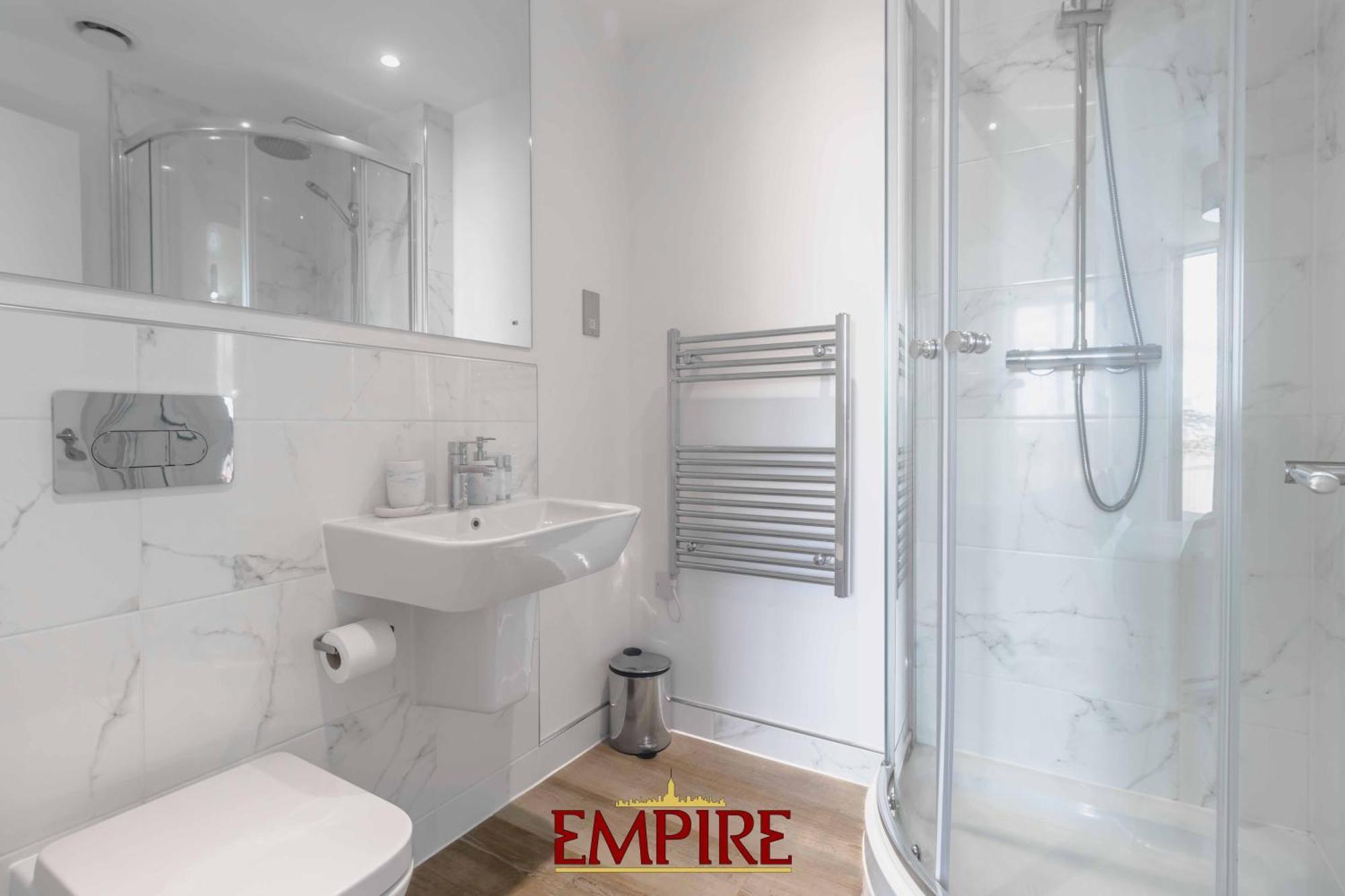Luxury 2 Bedroom Apartment, On Broad Street! * Birmingham