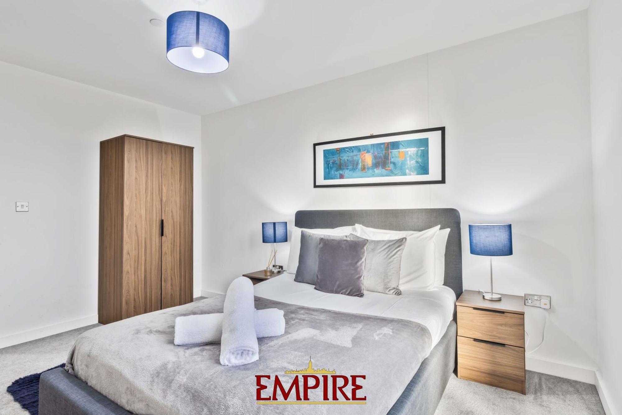 Lovely One Bedroom On Broad Street! Birmingham