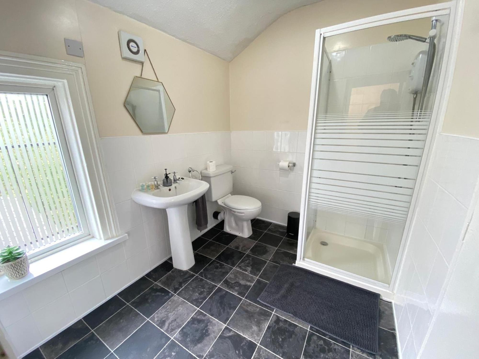 Style 2 Bedroom In City, Near Utilita Arena & Free Parking Birmingham