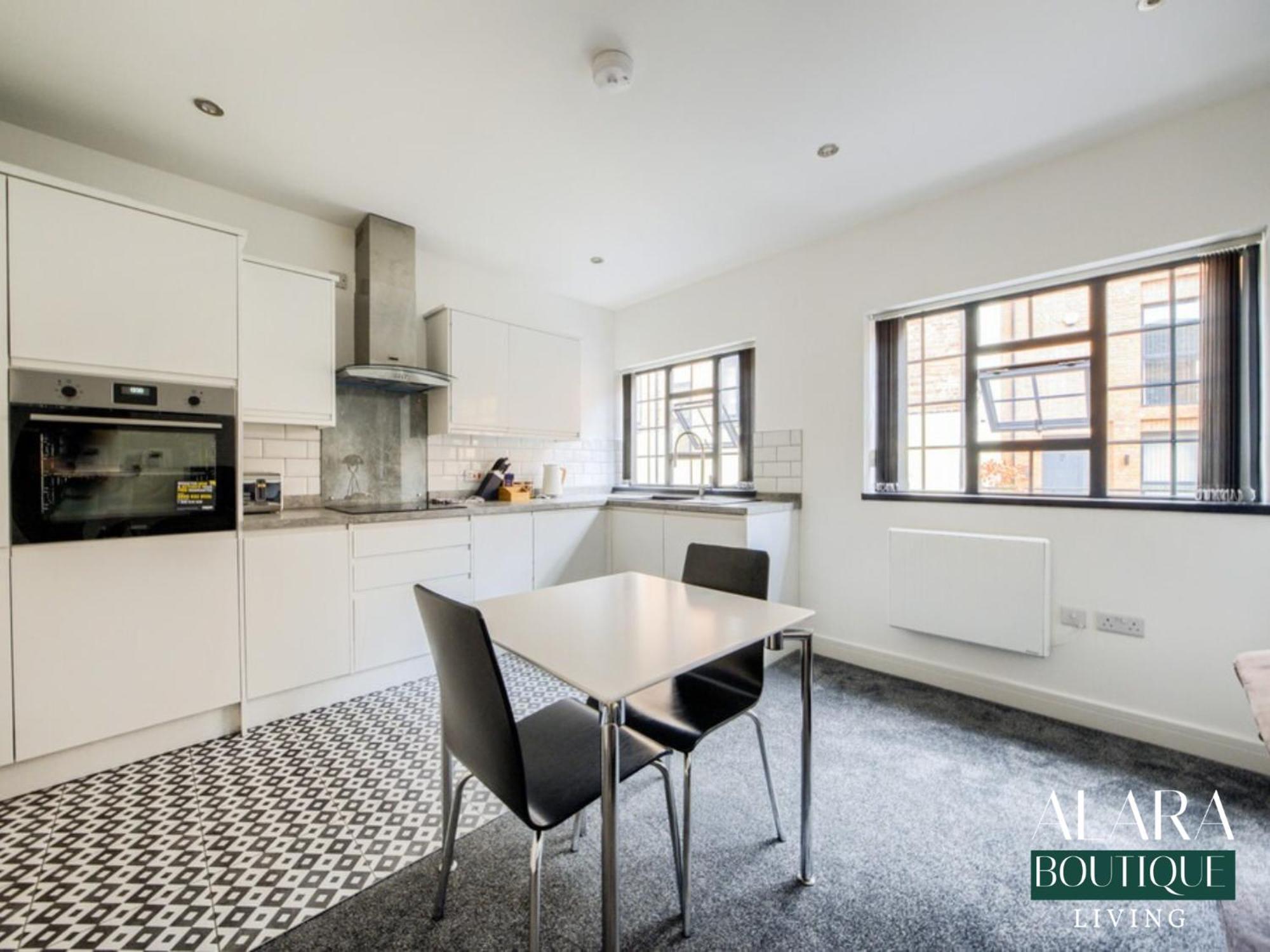 3 Floor Townhouse Luxury Living Alara Boutique Apartment