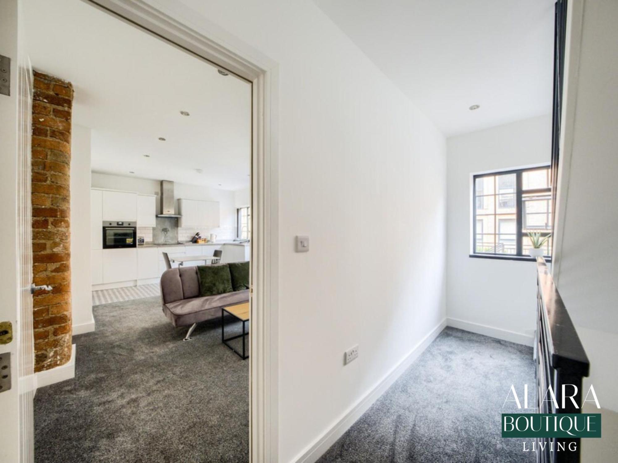 Apartment 3 Floor Townhouse Luxury Living Alara Boutique *