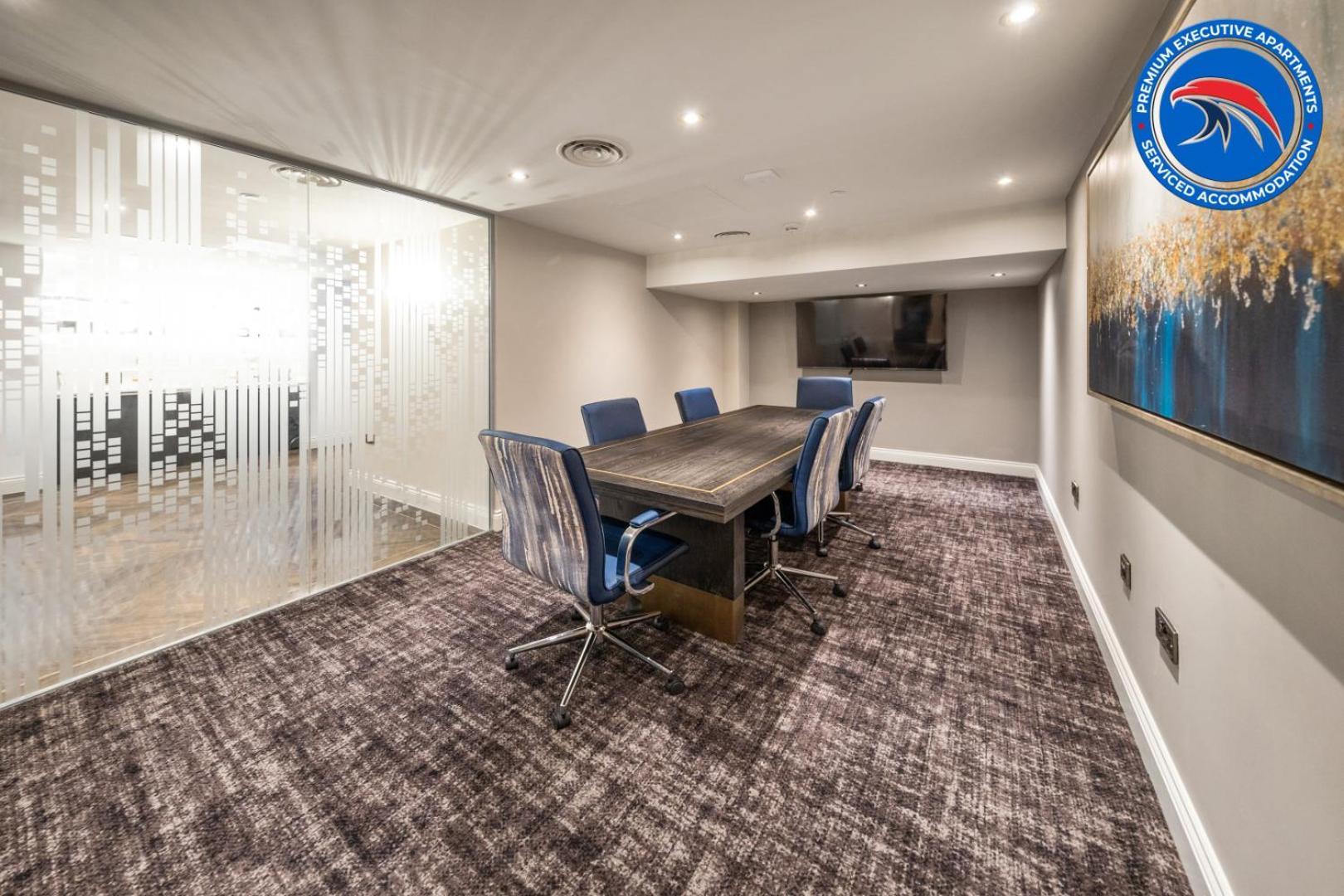 St Martins Place: Extended With Free Gym & Cinema Apartment Birmingham