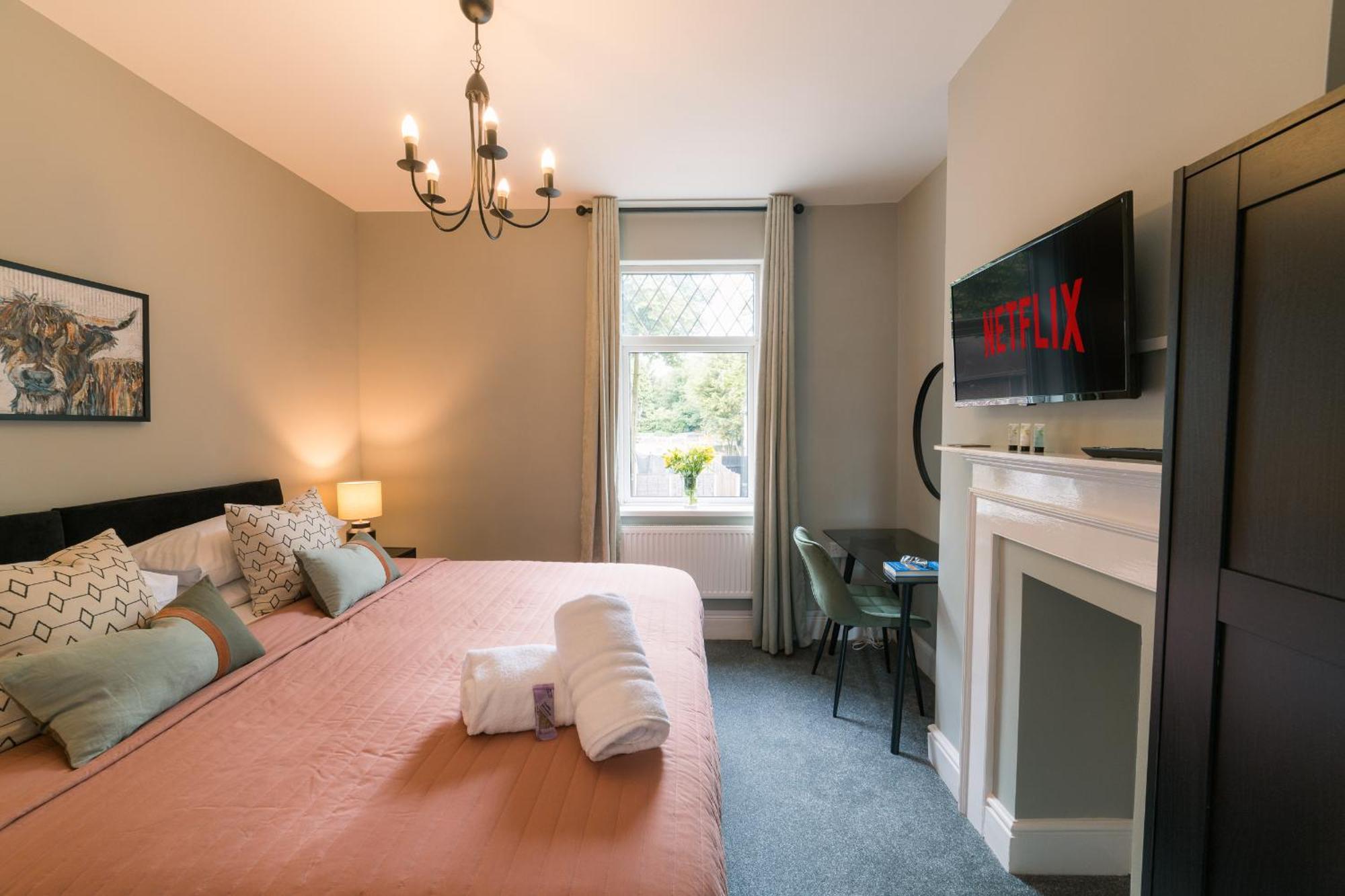 Boutique, Modern For Families, Contractors, Fast Wifi, Free Netflix