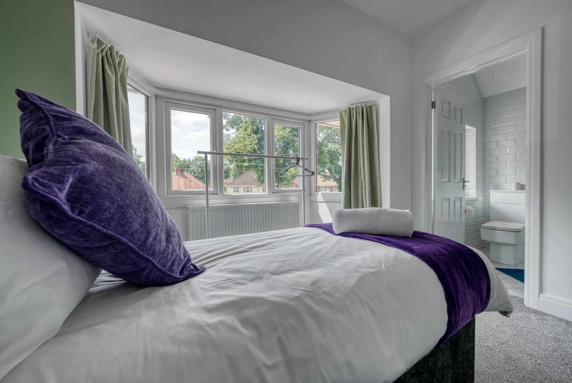 Holiday home Team 4 Bedroom Free Parking Wifi Moseley Near Centre Nec Bhx Birmingham