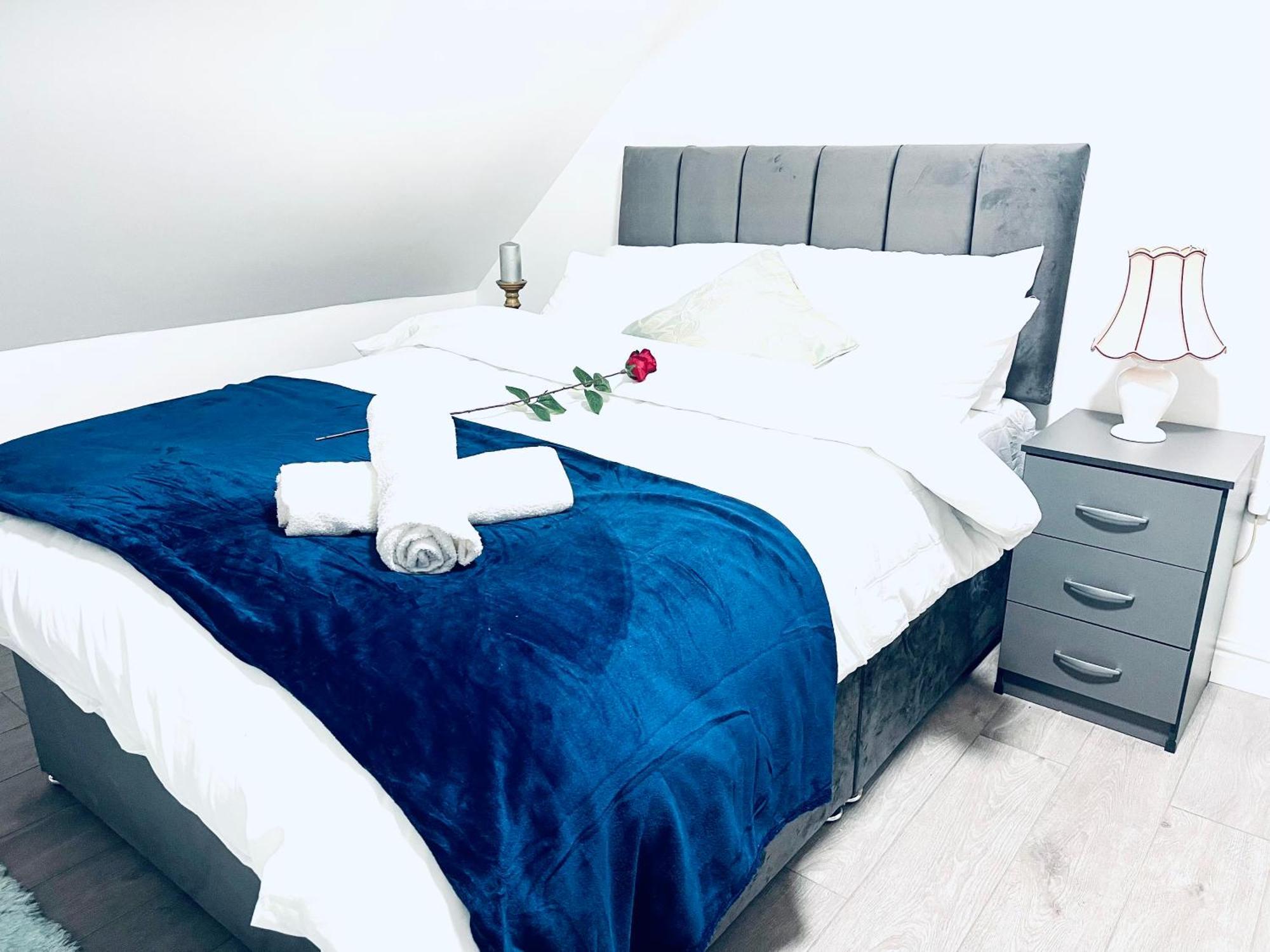 I Bed Apartment *