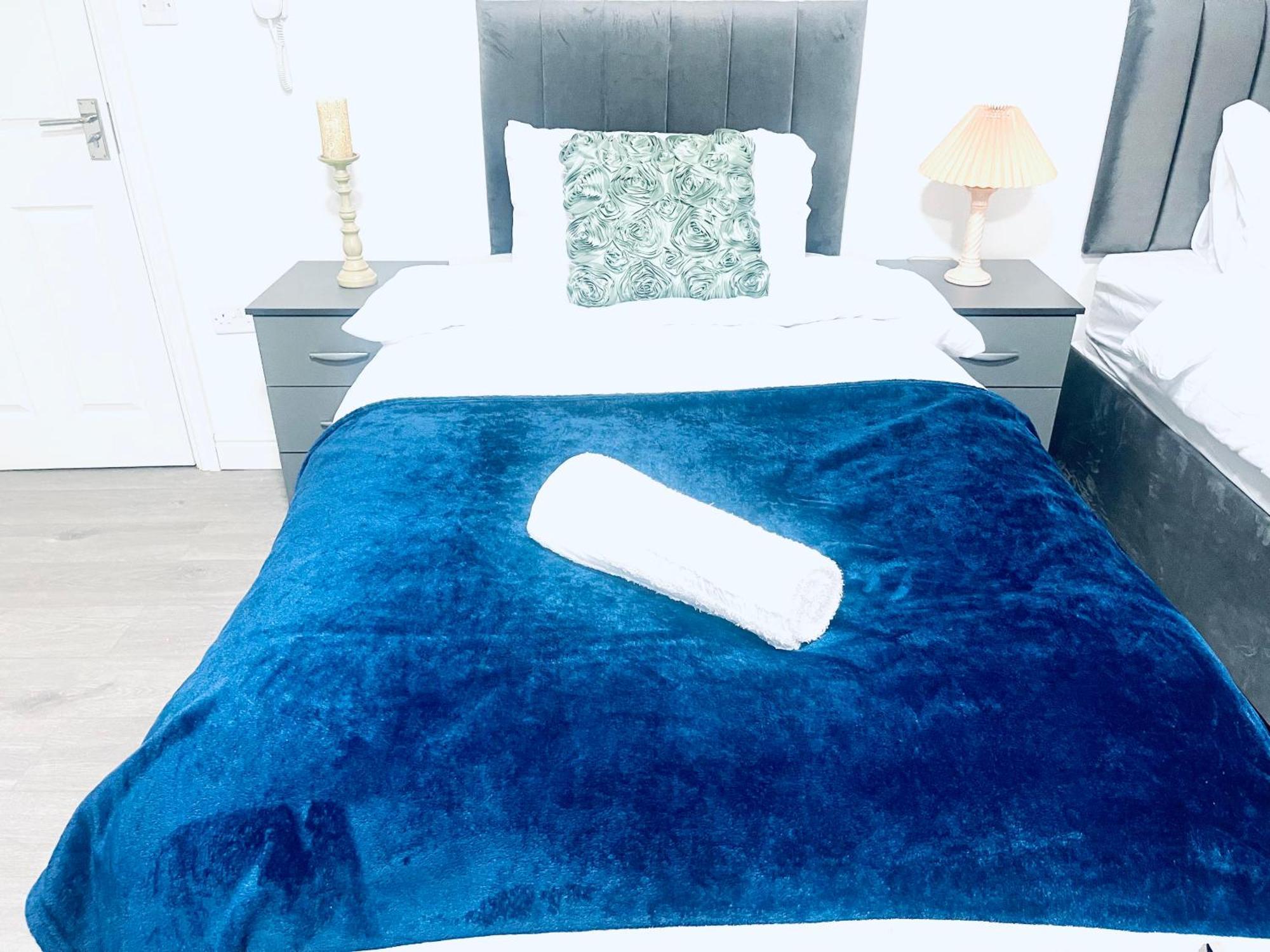 I Bed Apartment