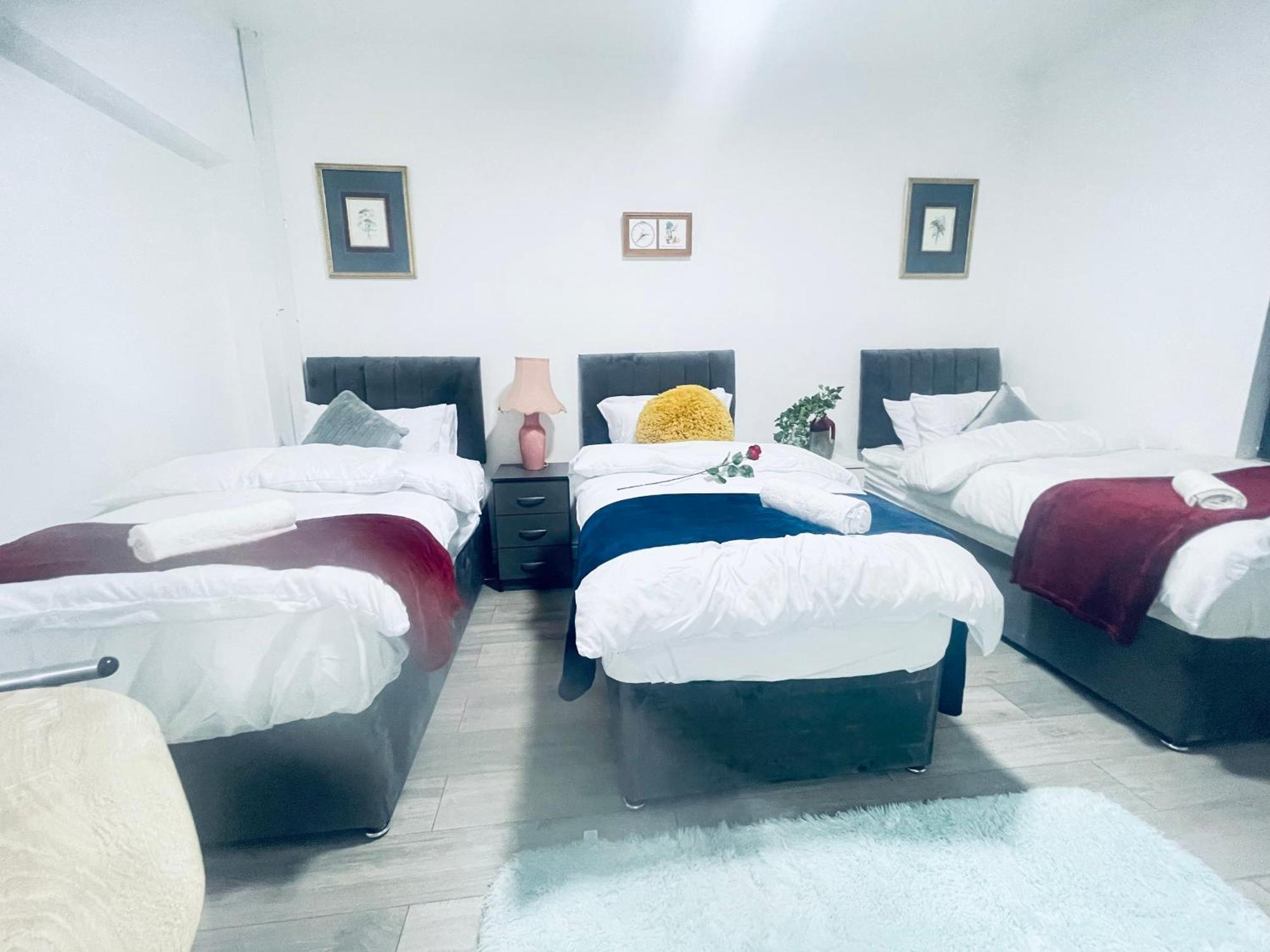 I Bed Apartment *