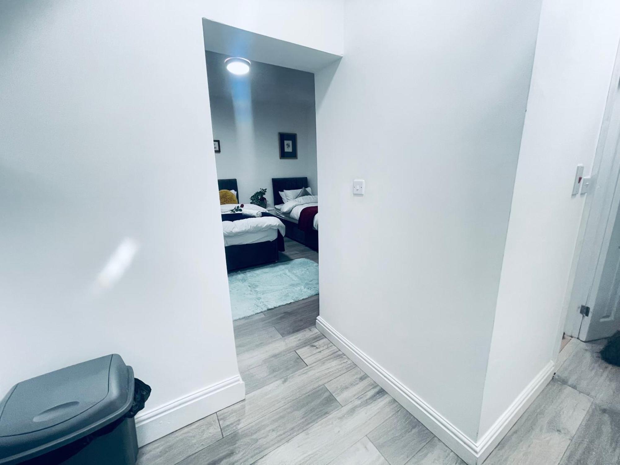 I Bed Apartment Birmingham