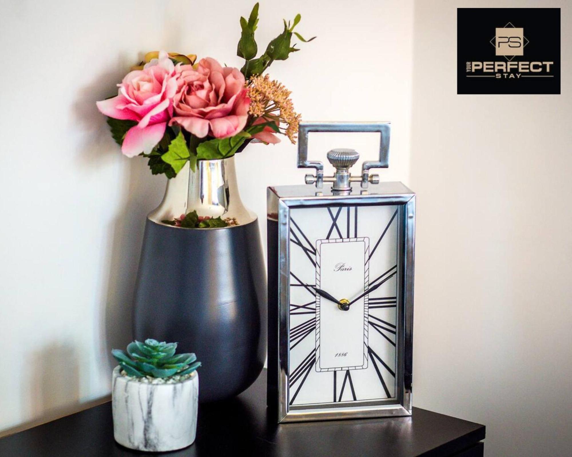 Bed & Breakfast Elite Skyline By Your Perfect Short Lets *