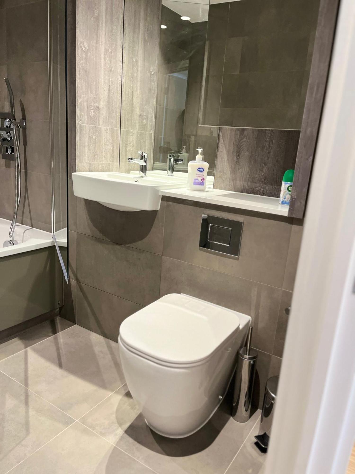 Luxury 2 Bedroom - Brand New Luxury Development.
