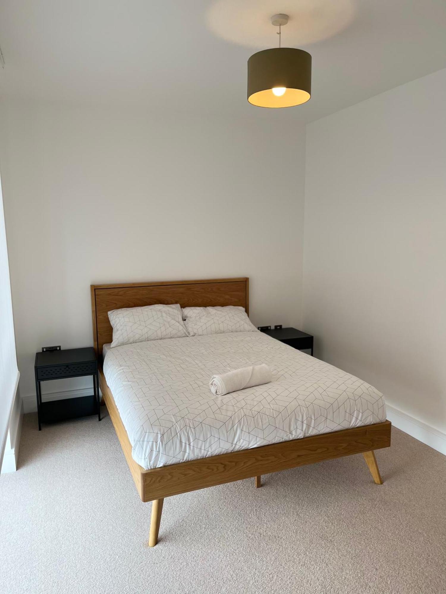 Luxury 2 Bedroom - Brand New Luxury Development. Apartment Birmingham