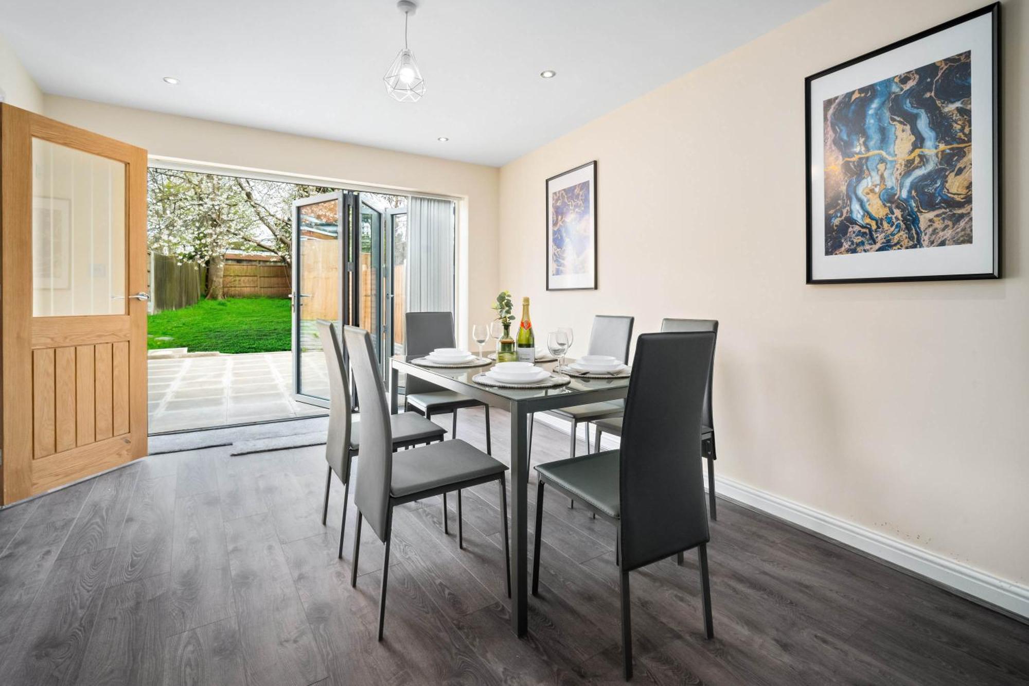 Luxury 4 Bedroom House - Harborne - Rated - Parking - Garden - 6co * Birmingham